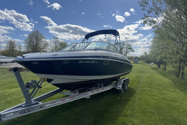 23ft Four Winns Yacht For Sale