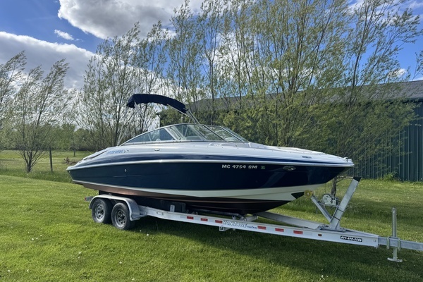 23-ft-Four Winns-2004-- Ira Michigan United States  yacht for sale