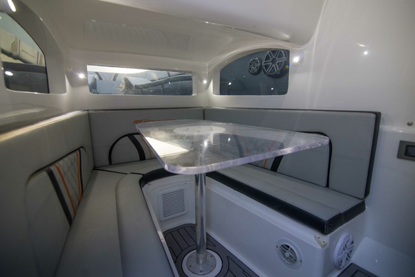 43ft Midnight Express Yacht For Sale