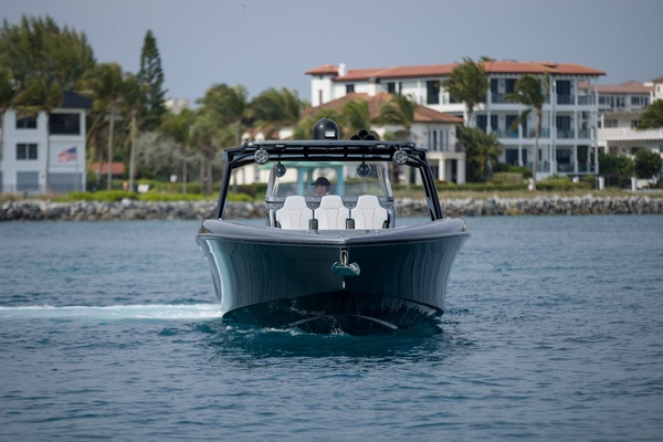 43ft Midnight Express Yacht For Sale