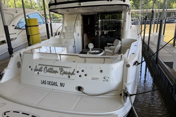 2009 Sea Ray 52