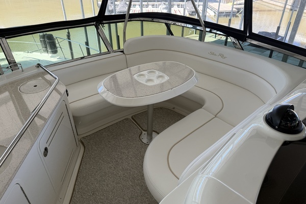 2009 Sea Ray 52