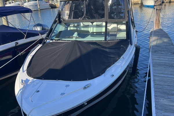 2023 Chaparral 28