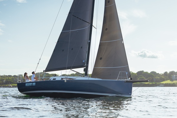 NEW 2026 J 99 32ft J Boats Yacht For Sale
