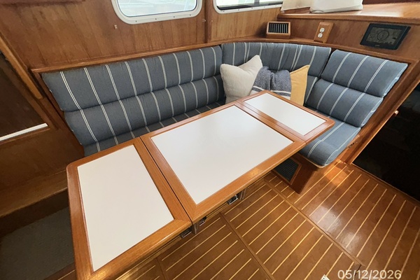 36' Monk salon table