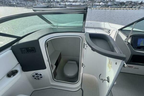 26ft Regal Yacht For Sale