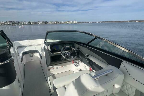 26ft Regal Yacht For Sale