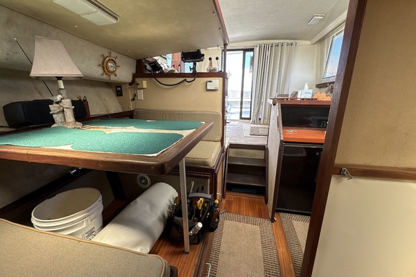 34ft Silverton Yacht For Sale