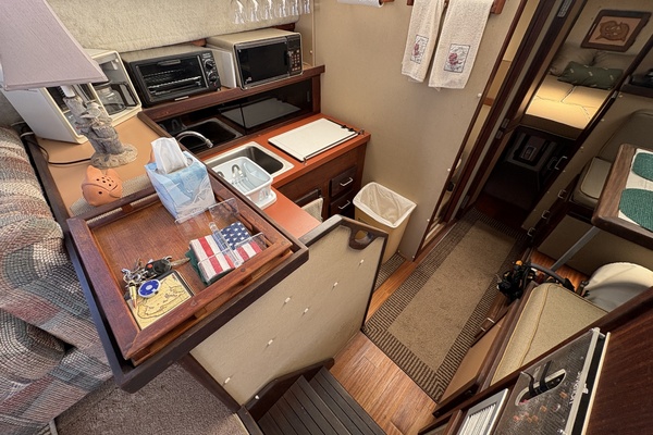 34ft Silverton Yacht For Sale