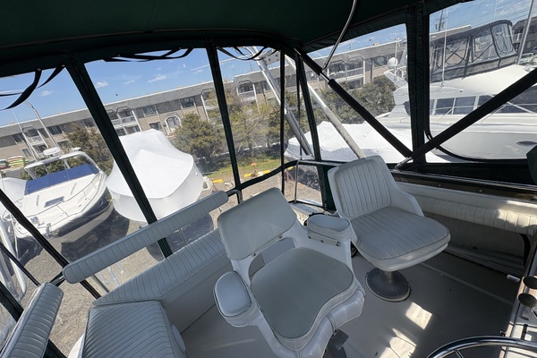34ft Silverton Yacht For Sale