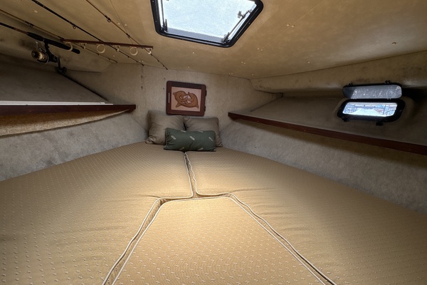 34ft Silverton Yacht For Sale
