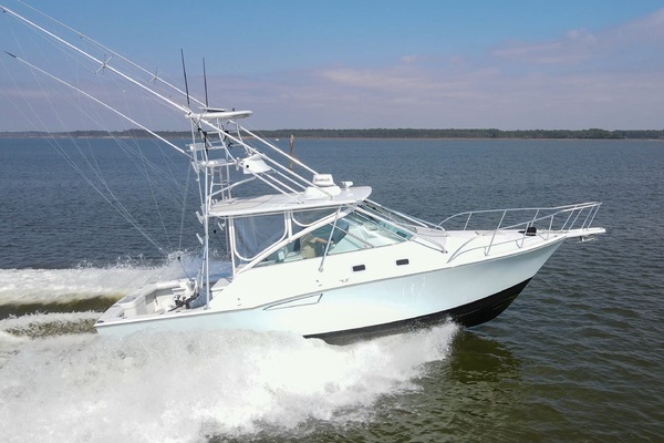 Photo of the 1995 Cabo 