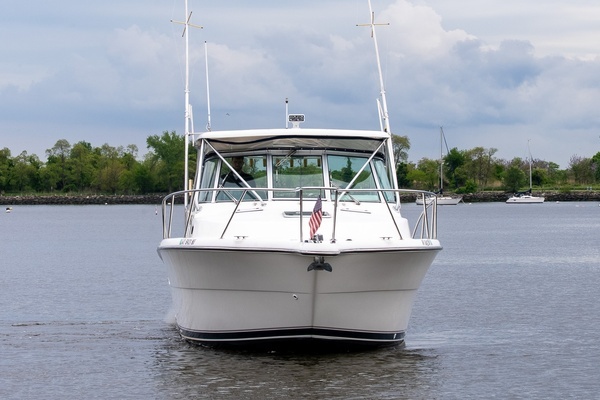 Photo of the 2003 Pursuit 3400 Express