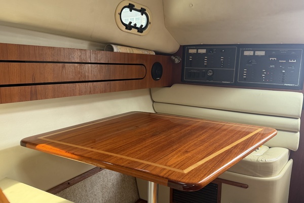34ft Pursuit Yacht For Sale