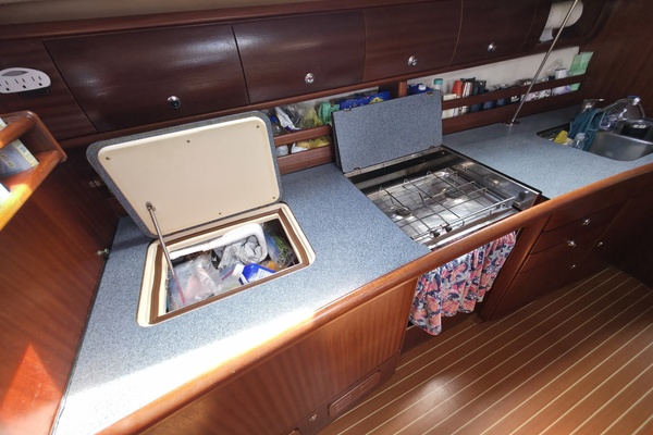 Pa Ya 44ft Bavaria Yacht For Sale
