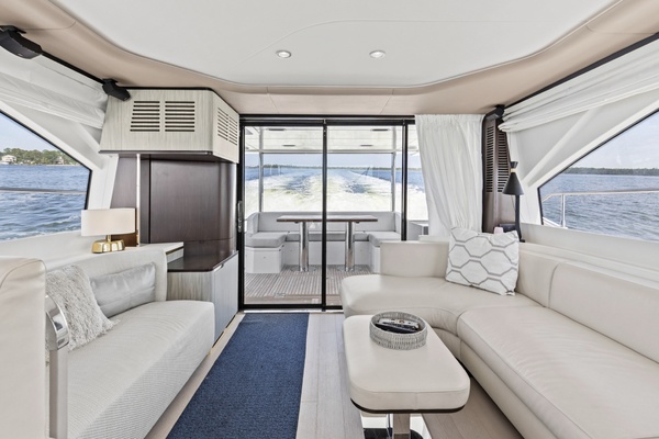 60ft Azimut Yacht For Sale