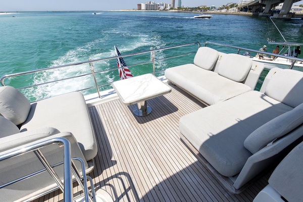 60ft Azimut Yacht For Sale