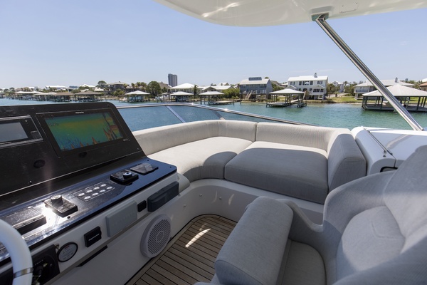 60ft Azimut Yacht For Sale