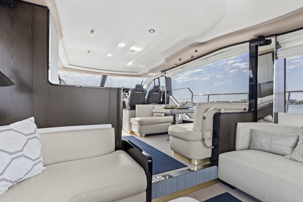 60ft Azimut Yacht For Sale