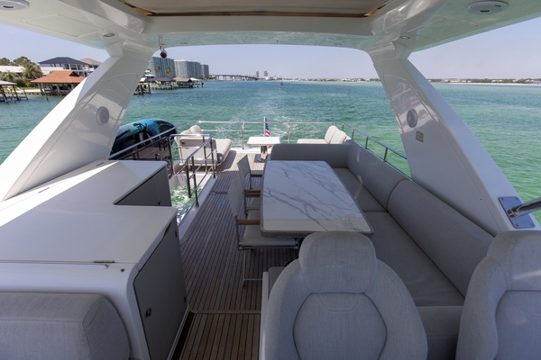60ft Azimut Yacht For Sale