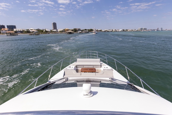 60ft Azimut Yacht For Sale