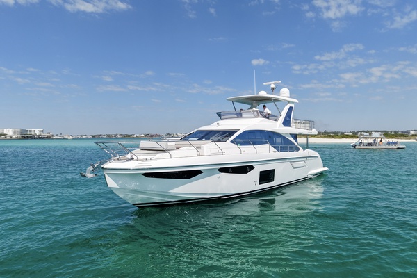 60ft Azimut Yacht For Sale