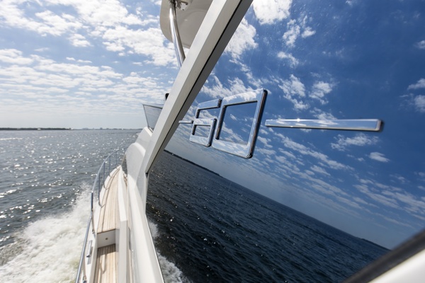 60ft Azimut Yacht For Sale