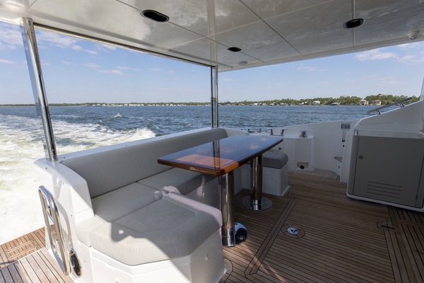 60ft Azimut Yacht For Sale