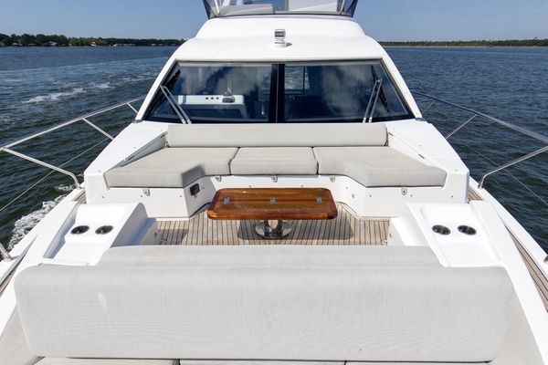 60ft Azimut Yacht For Sale
