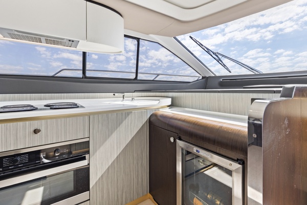 60ft Azimut Yacht For Sale