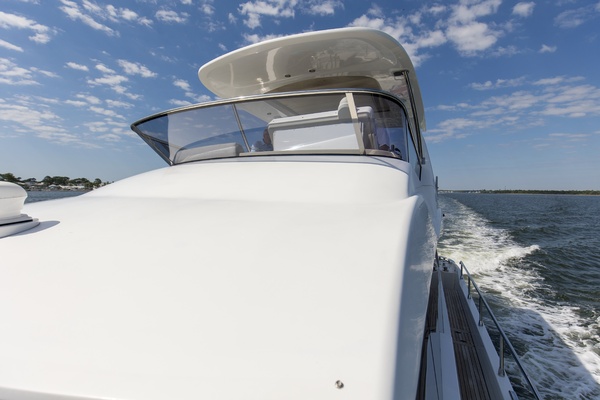 60ft Azimut Yacht For Sale