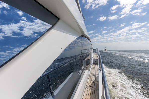 60ft Azimut Yacht For Sale