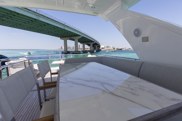 60ft Azimut Yacht For Sale