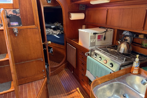 Cormorant 40ft Jonmeri Yacht For Sale