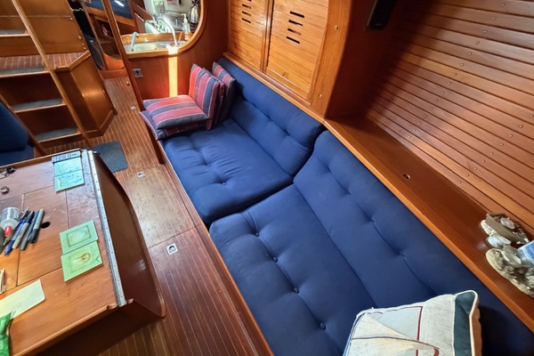 Cormorant 40ft Jonmeri Yacht For Sale
