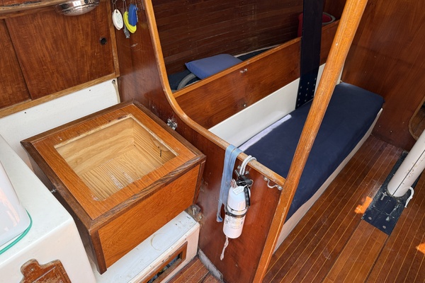 34ft Peterson Yacht For Sale