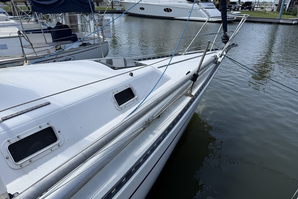 34ft Peterson Yacht For Sale