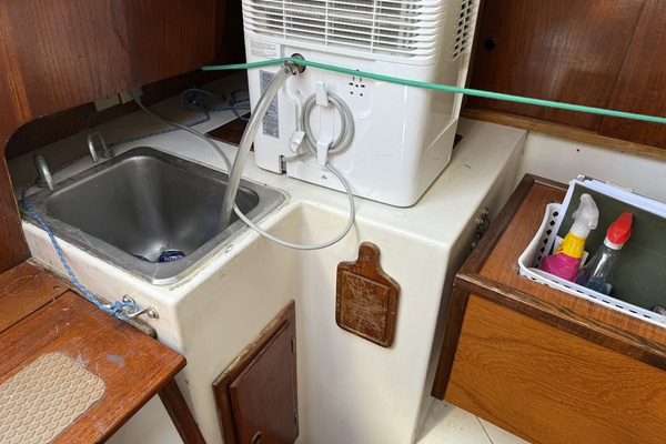34ft Peterson Yacht For Sale