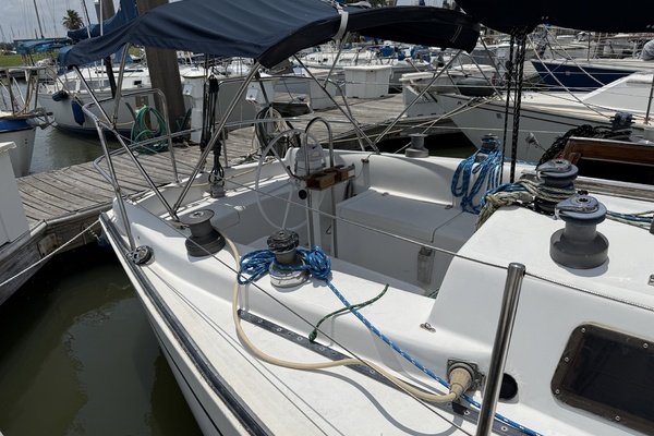 34ft Peterson Yacht For Sale
