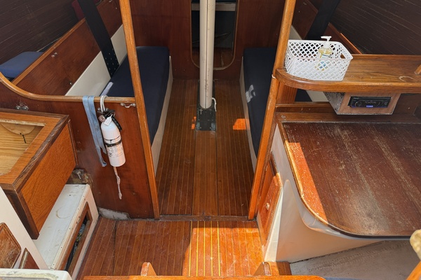 34ft Peterson Yacht For Sale