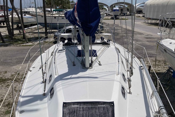 Windy City 32ft Catalina Yacht For Sale