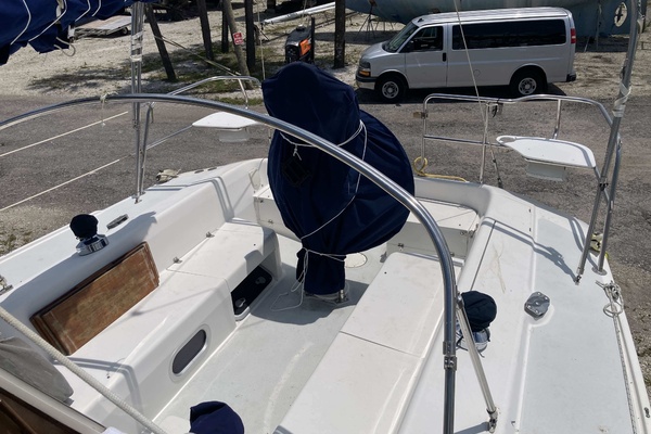 Windy City 32ft Catalina Yacht For Sale
