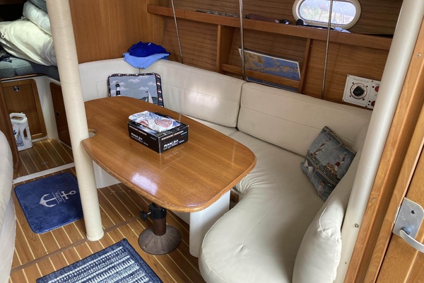 Windy City 32ft Catalina Yacht For Sale