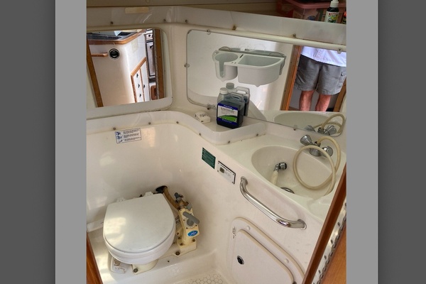 Windy City 32ft Catalina Yacht For Sale