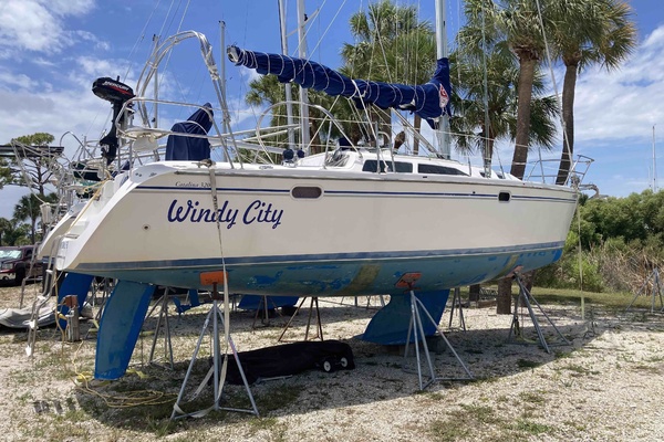 Windy City 32ft Catalina Yacht For Sale