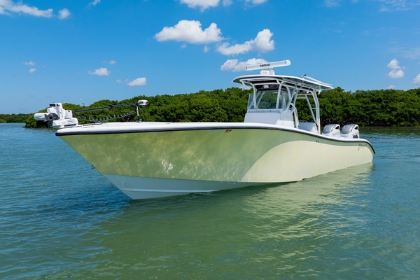 34ft Yellowfin Yacht For Sale