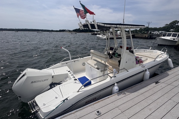 22ft Boston Whaler Yacht For Sale