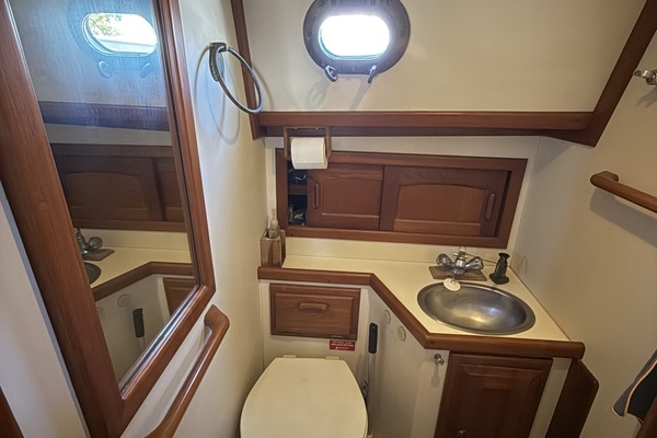 LOU ANN 34ft Pacific Seacraft Yacht For Sale