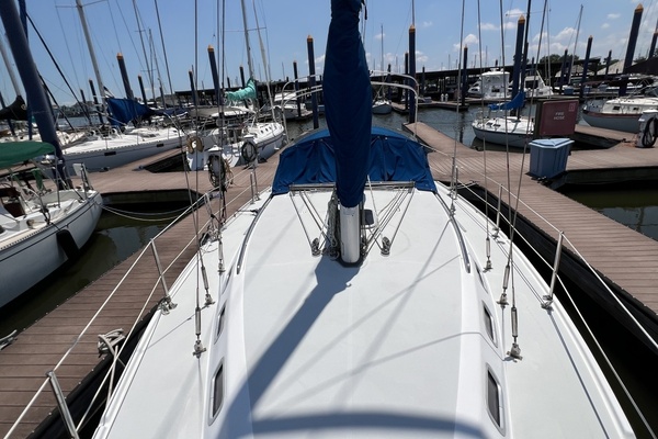 Ibis 34ft Catalina Yacht For Sale