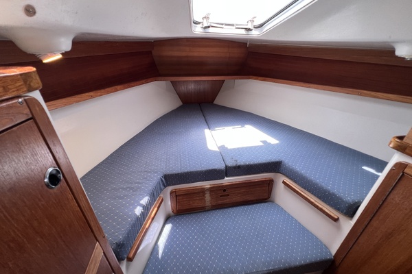 Ibis 34ft Catalina Yacht For Sale